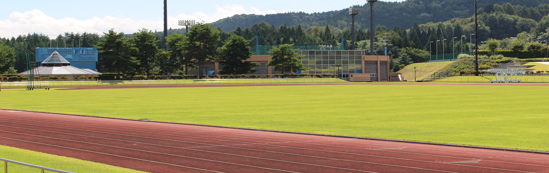 陸上競技場風景